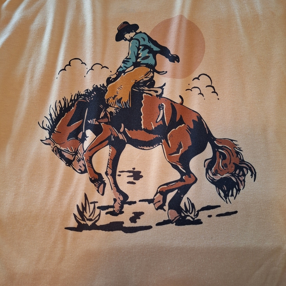 Bronc Pullover